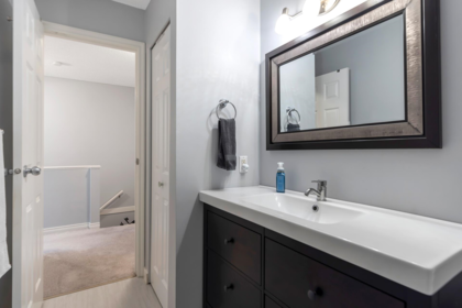 Mudroom Photo of 65 45185 Wolfe Road, Chilliwack, BC