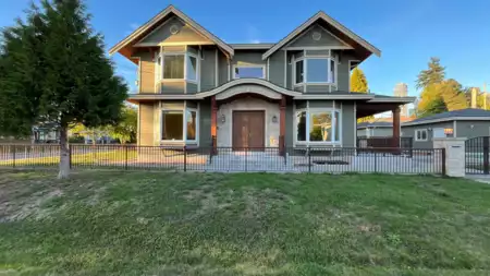 4319 Greta Street, Burnaby, BC, Metrotown — 7 bed single family residence for sale