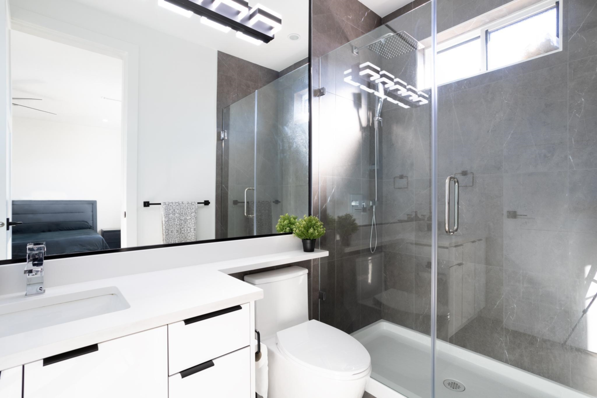 Backyard Photo of 12682 78 Avenue, Surrey, BC