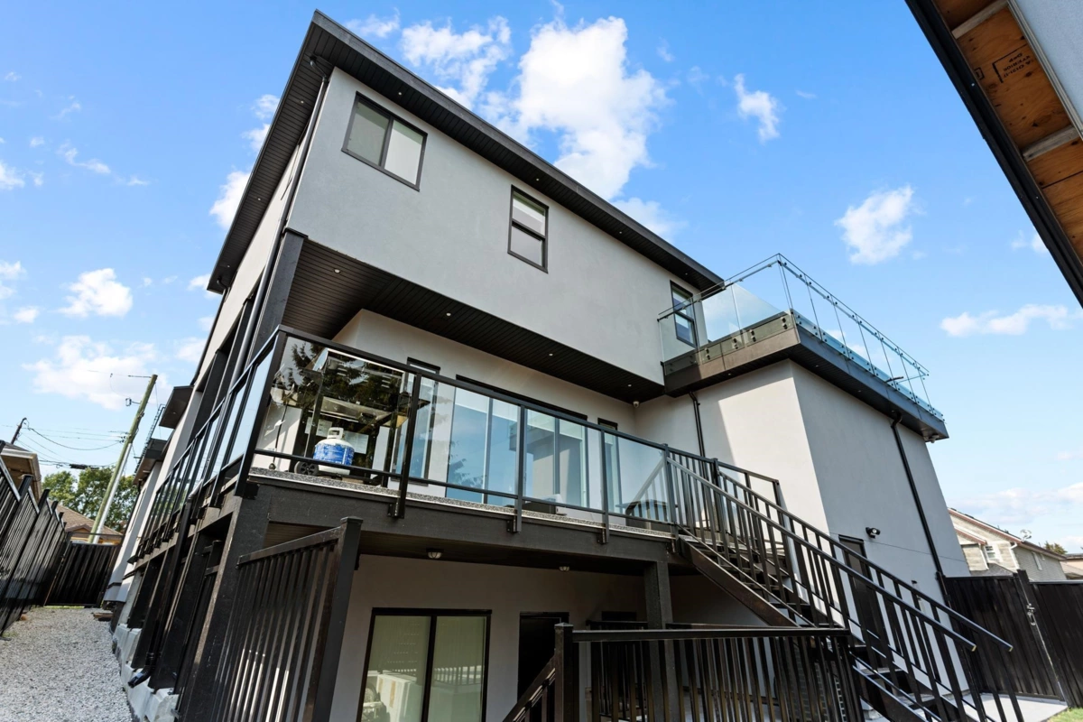 Fitness Center Photo Near 12682 78 Avenue, Surrey, BC