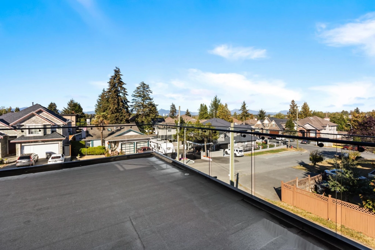 Garage Interior Photo of 12682 78 Avenue, Surrey, BC