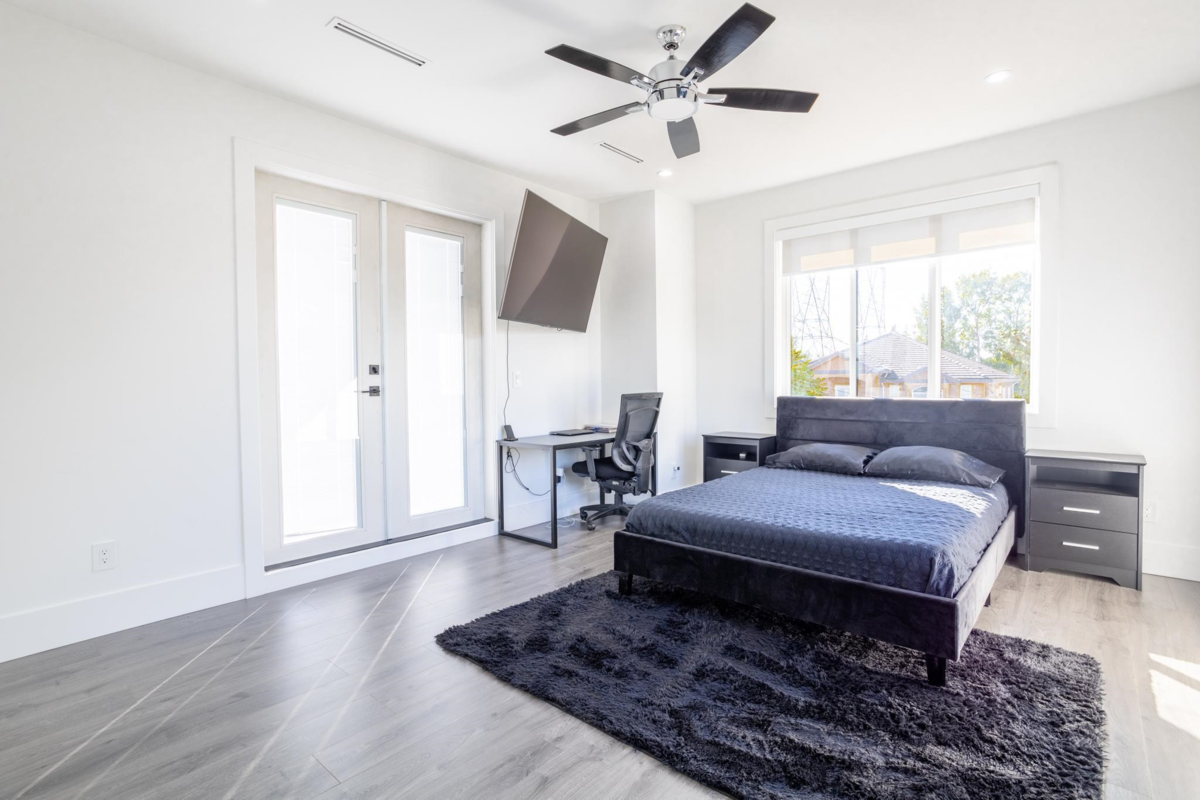 Outdoor Deck Photo of 12682 78 Avenue, Surrey, BC