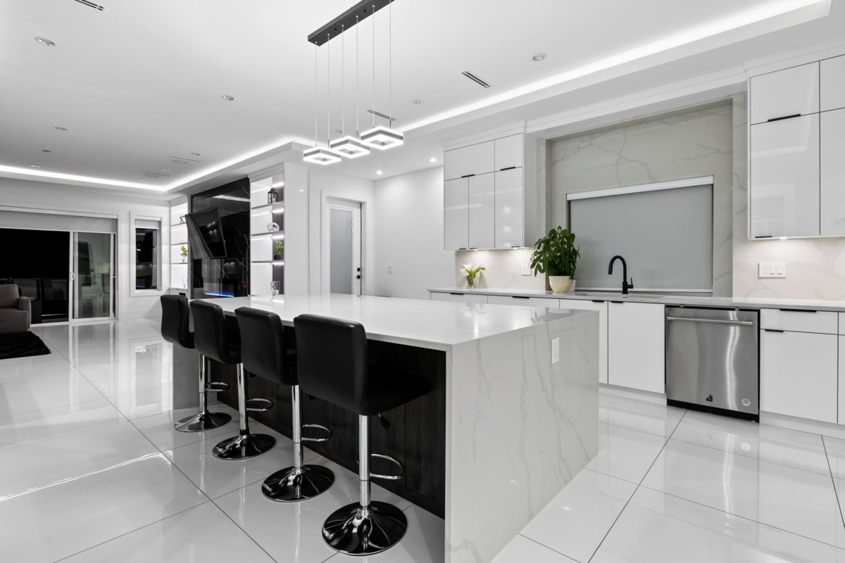 Walk-In Closet Photo of 12682 78 Avenue, Surrey, BC