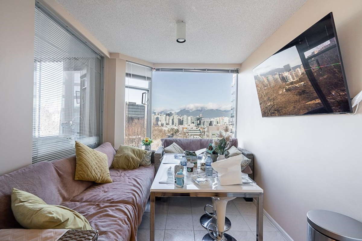 Bedroom 4 Photo of 802 2668 Ash Street, Vancouver, BC