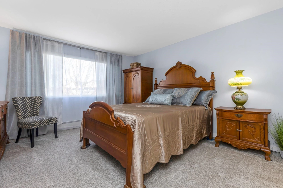Entry Foyer Photo of 214 2451 Gladwin Road, Abbotsford, BC