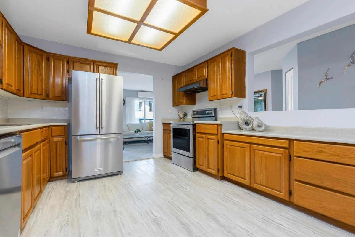 Guest Bathroom Photo of 214 2451 Gladwin Road, Abbotsford, BC