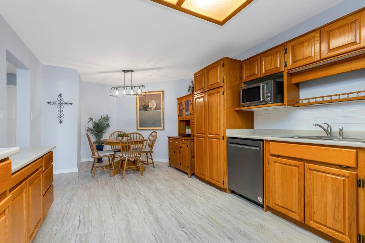 Office / Den Photo of 214 2451 Gladwin Road, Abbotsford, BC