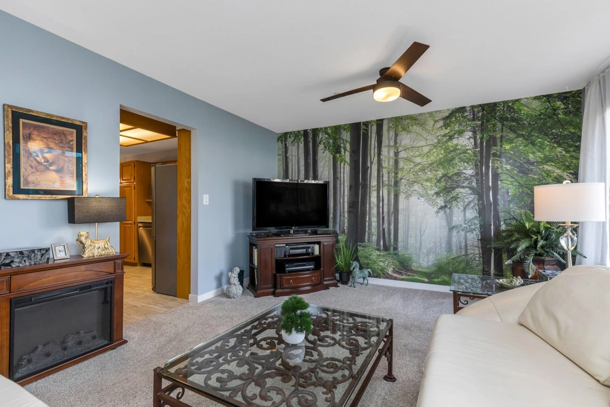 Primary Bathroom Photo of 214 2451 Gladwin Road, Abbotsford, BC