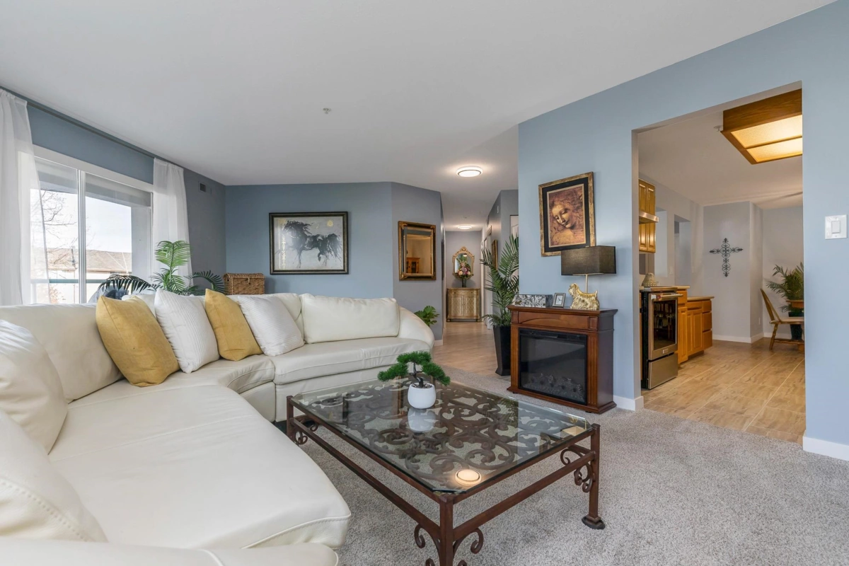 Primary Bedroom Photo of 214 2451 Gladwin Road, Abbotsford, BC