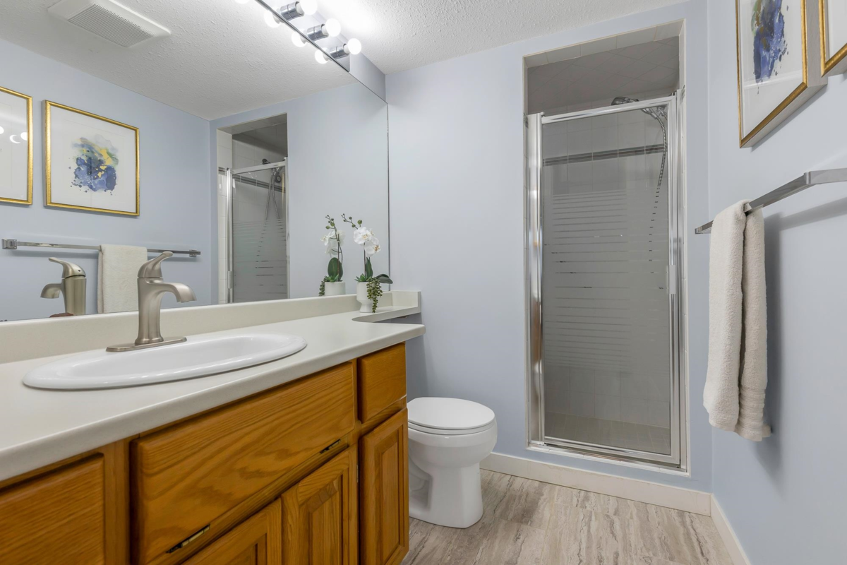 Staircase Photo of 214 2451 Gladwin Road, Abbotsford, BC