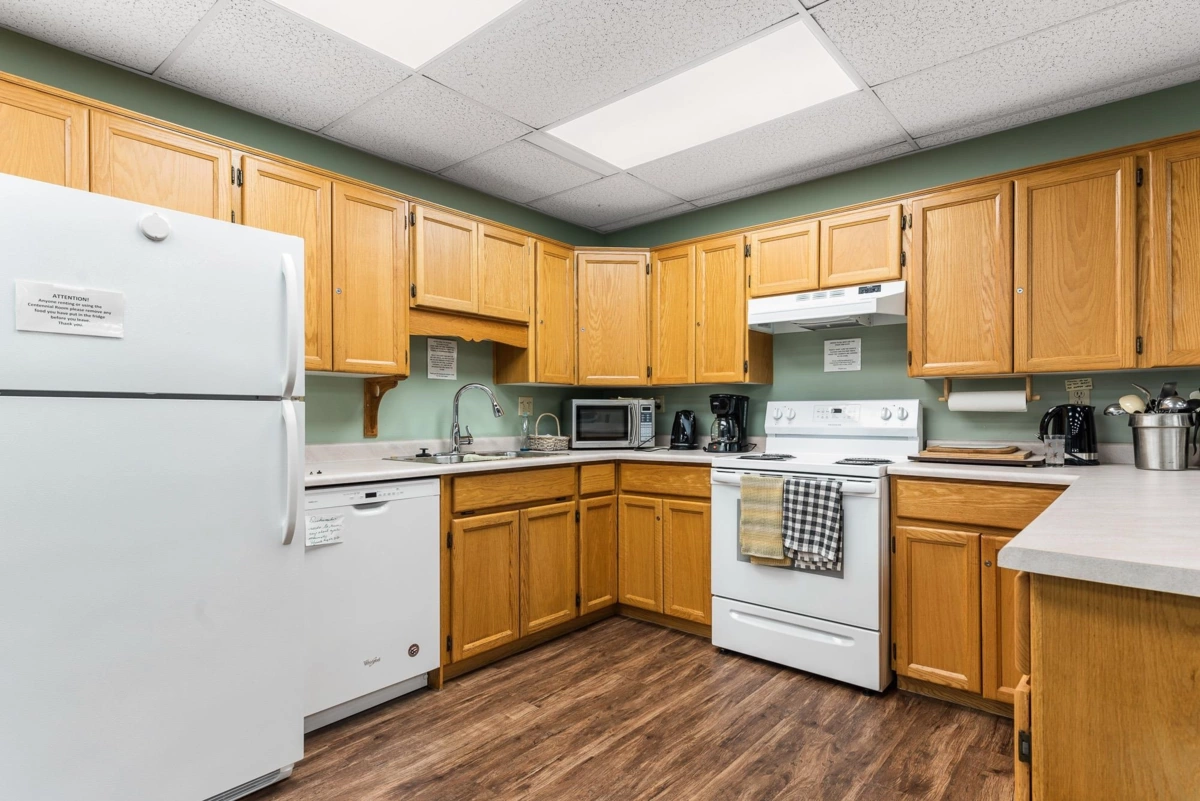 Street View Photo of 214 2451 Gladwin Road, Abbotsford, BC