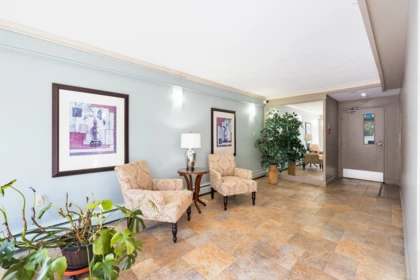 Hallway Photo of 1226 235 Keith Road, West Vancouver, BC