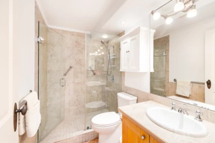 Laundry Room Photo of 1226 235 Keith Road, West Vancouver, BC
