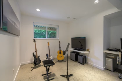 Outdoor Patio Photo of 4434 52a Street, Ladner, BC