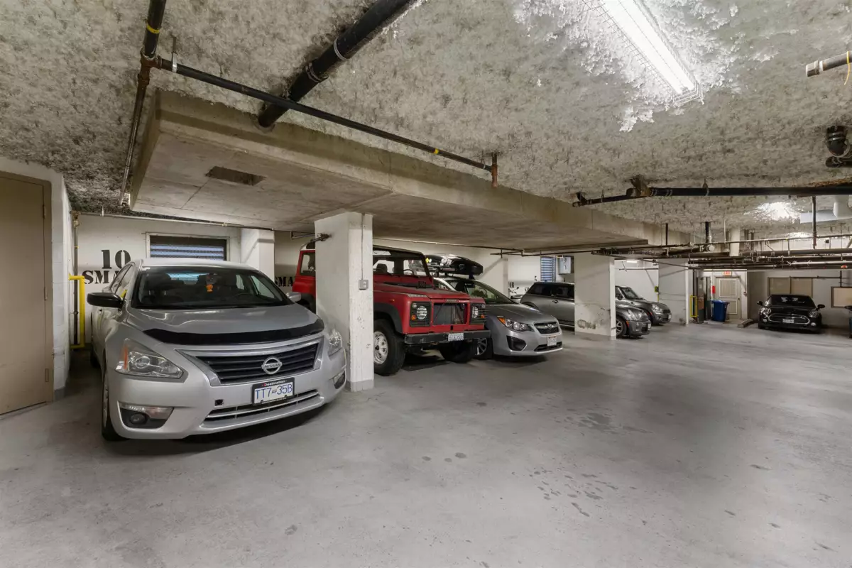 Fitness Center Photo Near 604 55 Alexander Street, Vancouver, BC