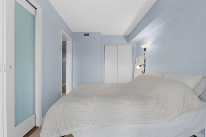 Primary Bedroom Photo of 604 55 Alexander Street, Vancouver, BC
