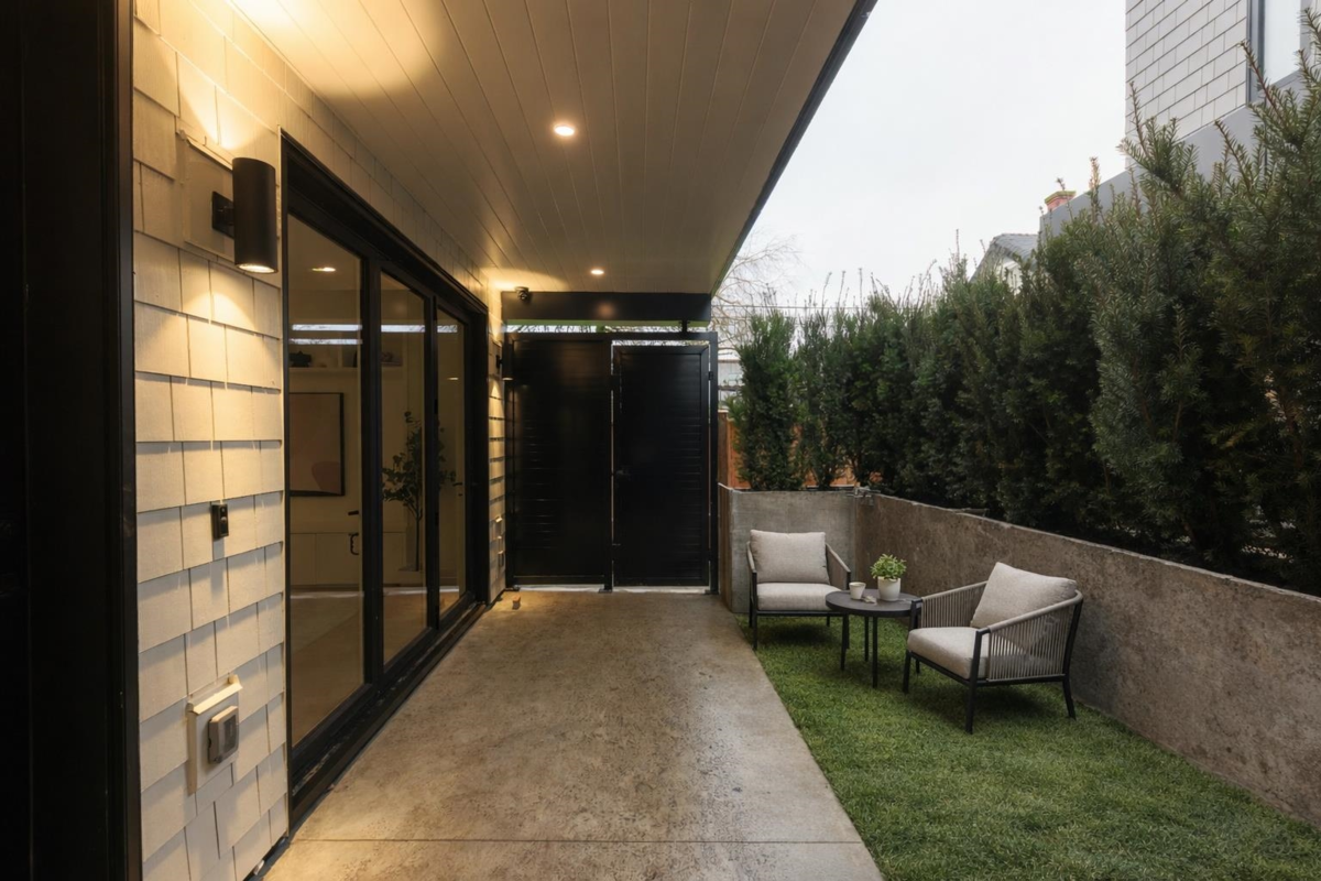 Bedroom 3 Photo of 1 421 W 23rd Avenue, Vancouver, BC