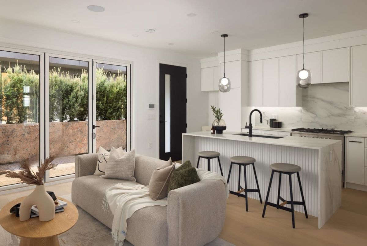 Living Room Photo of 1 421 W 23rd Avenue, Vancouver, BC