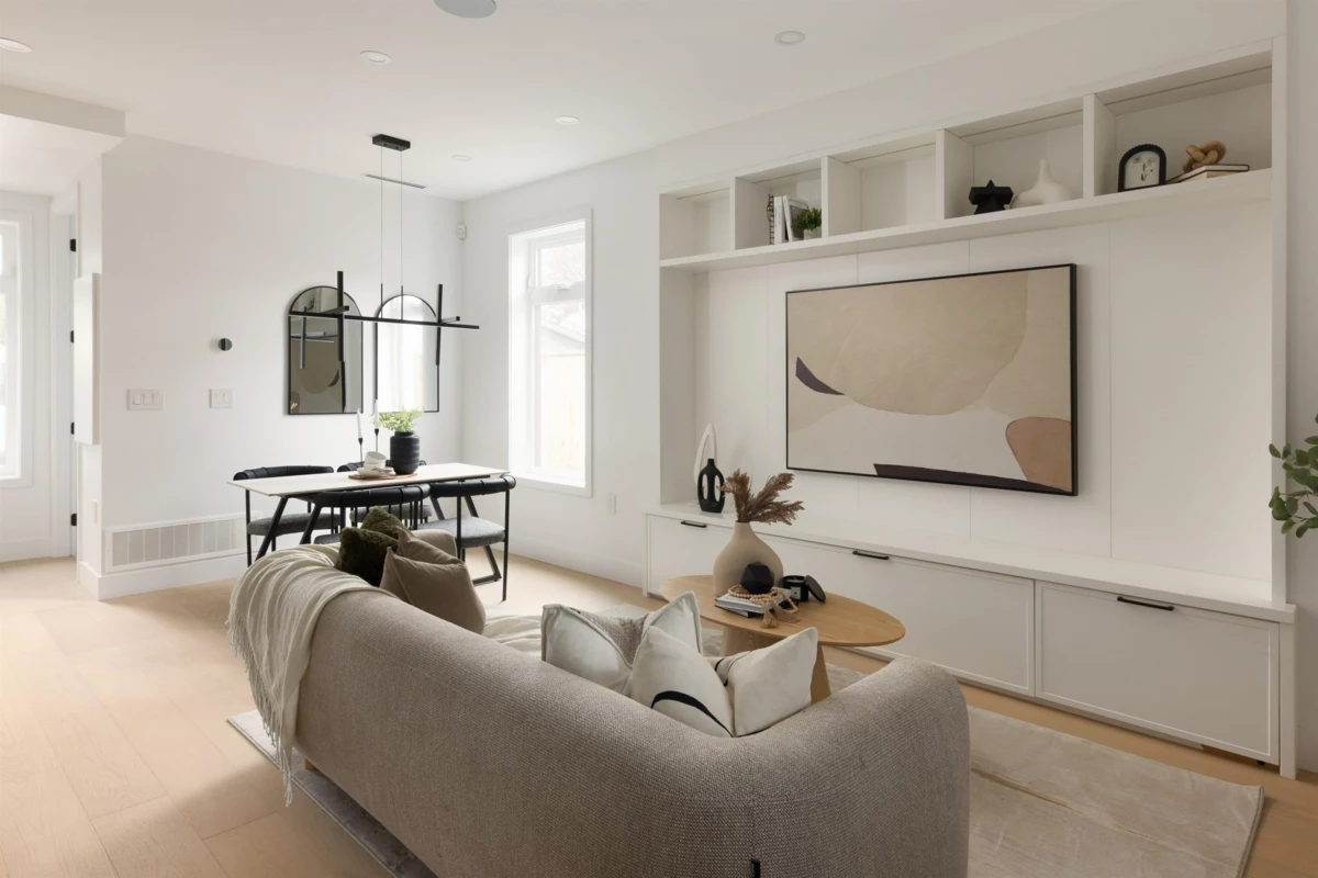 Primary Bedroom Photo of 1 421 W 23rd Avenue, Vancouver, BC