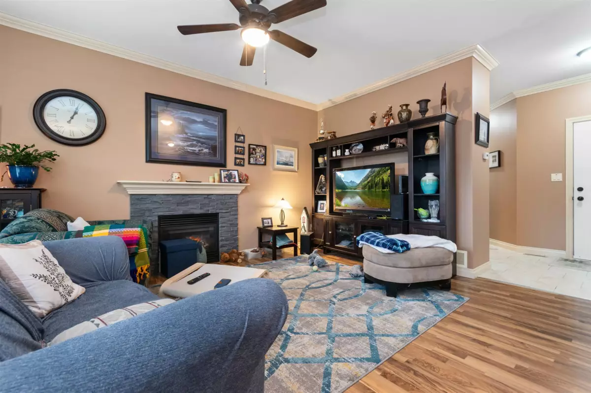 Primary Bathroom Photo of 15 1854 Heath Road, Agassiz, BC