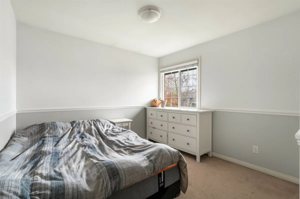 Mudroom Photo of 15476 110 Avenue, Surrey, BC