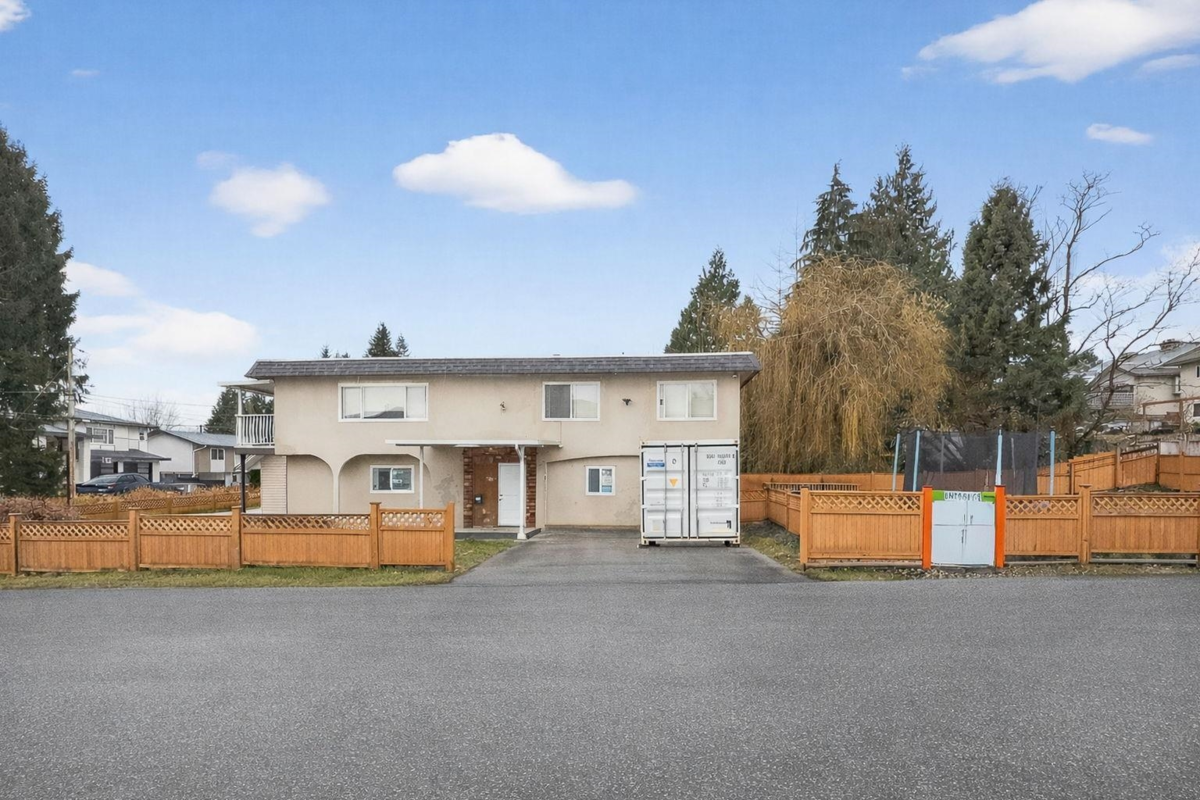 Basement Recreation Room Photo of 32891 Bakerview Avenue, Mission, BC