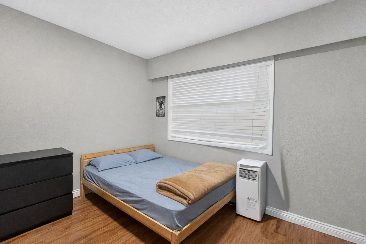 Bedroom 3 Photo of 32891 Bakerview Avenue, Mission, BC