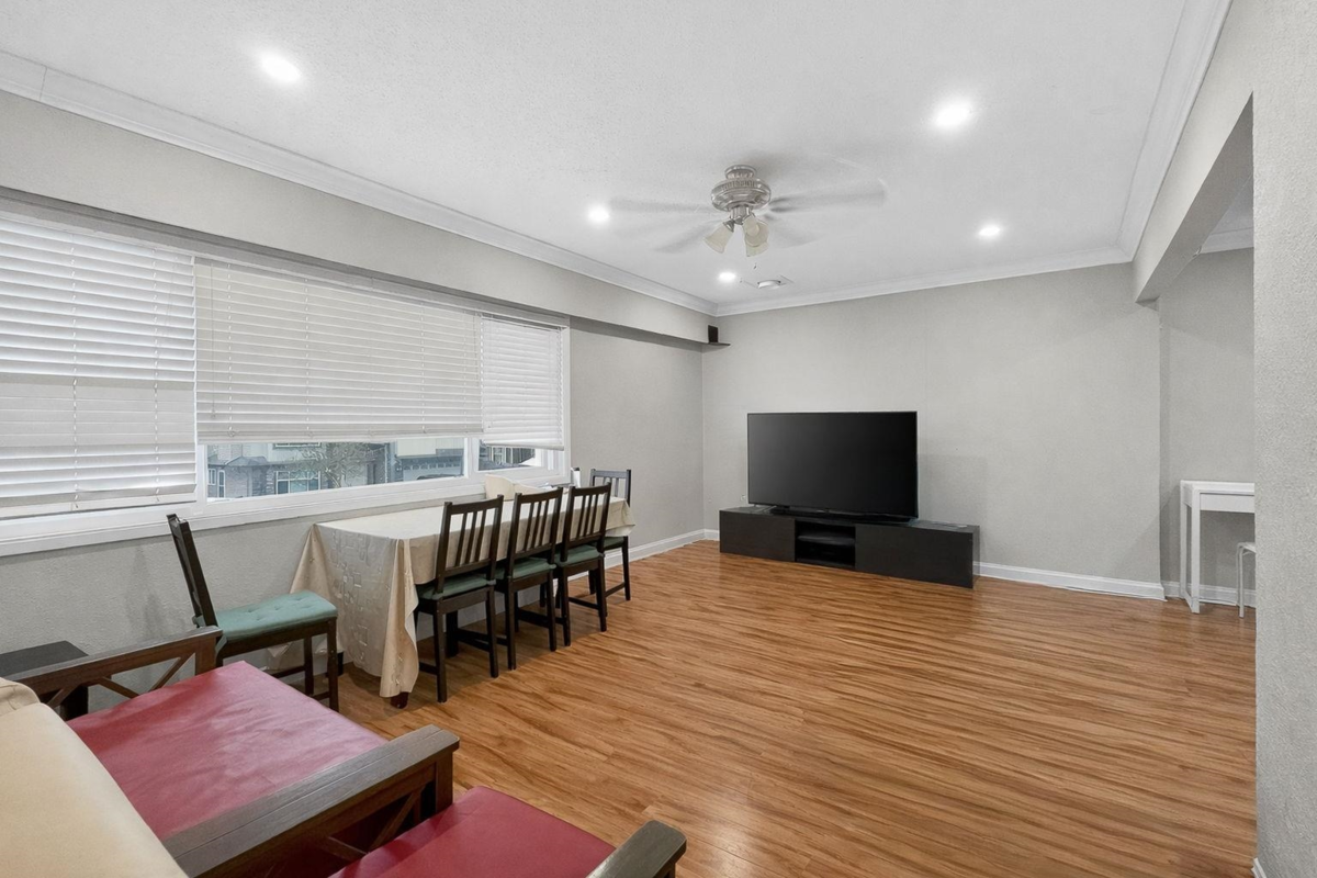 Pantry Photo of 32891 Bakerview Avenue, Mission, BC