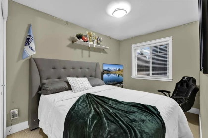 Laundry Room Photo of 101 13368 72 Avenue, Surrey, BC