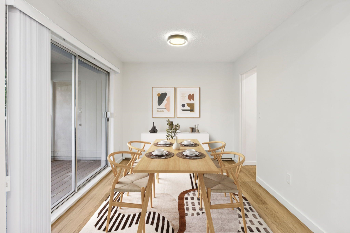 Dining Area Photo of 879 Westview Crescent, North Vancouver, BC