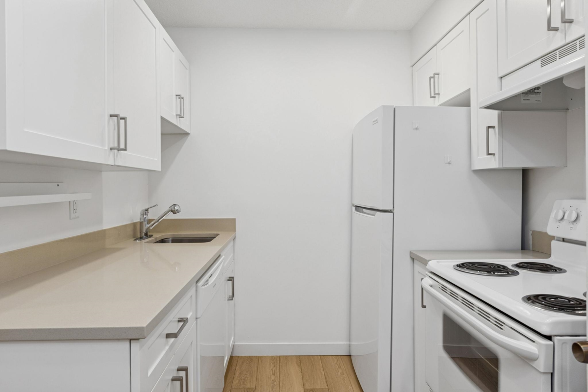 Primary Bedroom Photo of 879 Westview Crescent, North Vancouver, BC