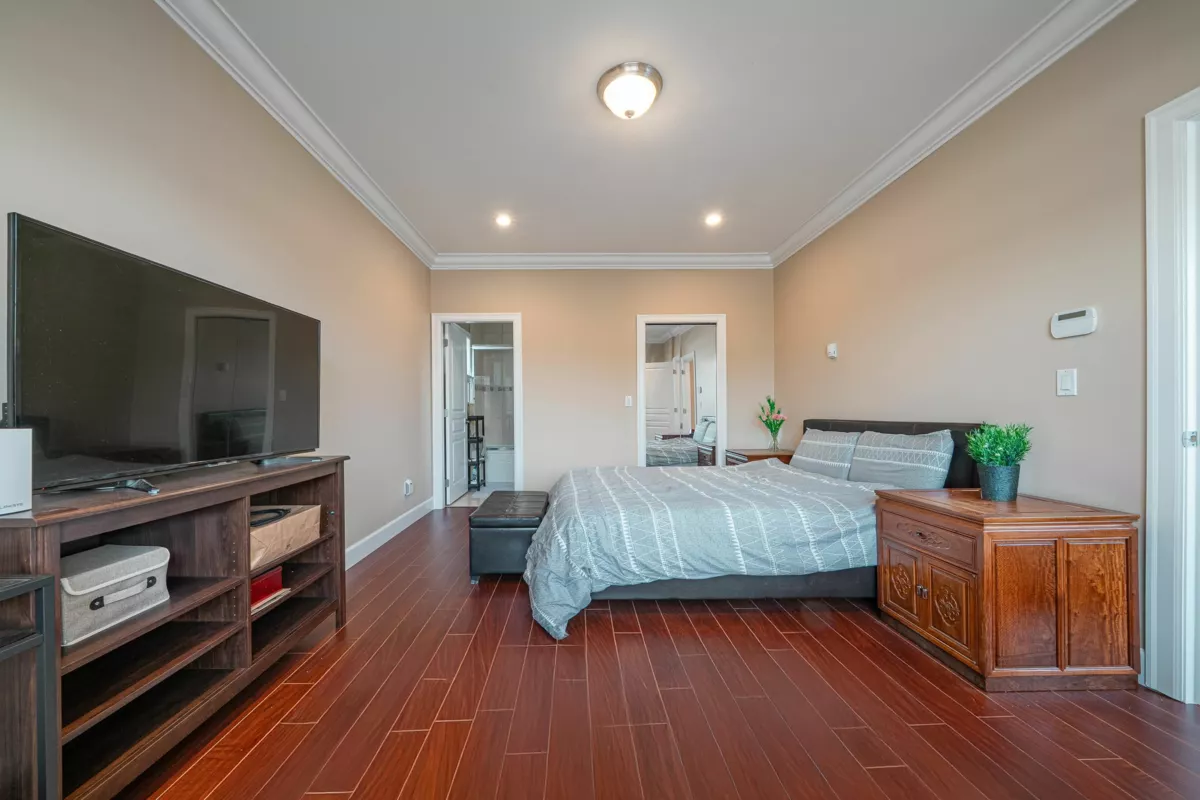 Front Yard Photo of 3968 Spruce Street, Burnaby, BC