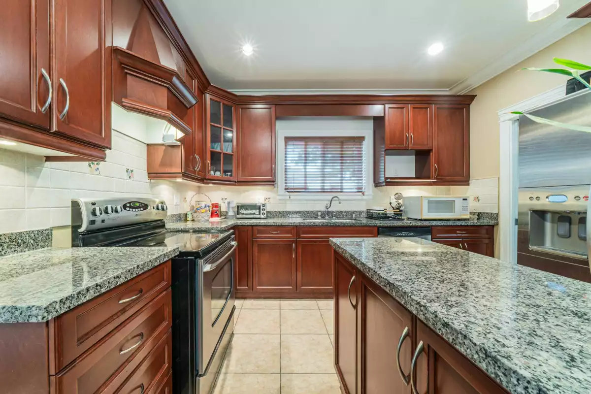 Laundry Room Photo of 3968 Spruce Street, Burnaby, BC