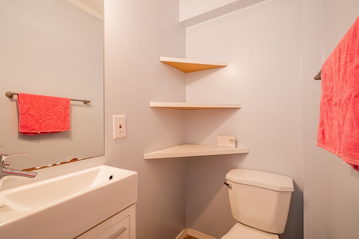 Hot Tub / Spa Photo of 8074 19th Avenue, Burnaby, BC