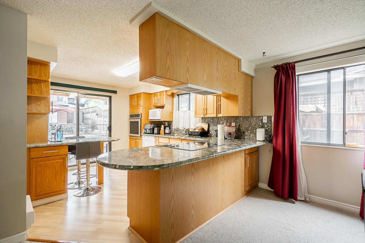 Office / Den Photo of 8074 19th Avenue, Burnaby, BC