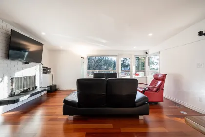 Breakfast Nook Photo of 5651 Westhaven Road, West Vancouver, BC