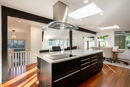 Kitchen Photo of 5651 Westhaven Road, West Vancouver, BC