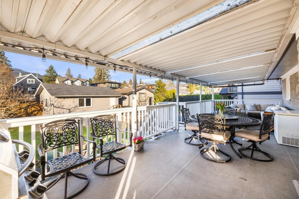 Garage Interior Photo of 404 E 15th Street, North Vancouver, BC