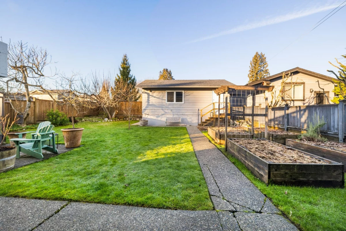 Street View Photo of 404 E 15th Street, North Vancouver, BC