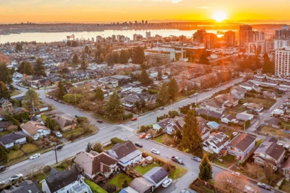404 E 15th Street, North Vancouver, BC