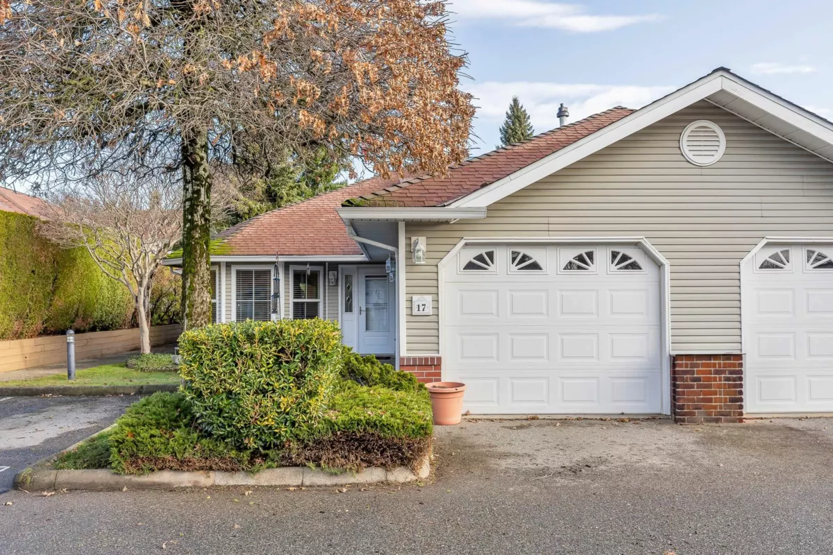 Exterior Rear Photo of 17 2006 Winfield Drive, Abbotsford, BC