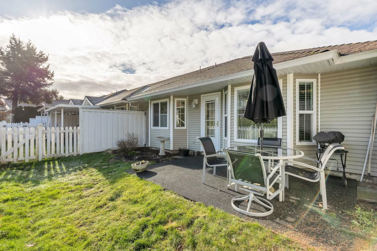 Outdoor Deck Photo of 17 2006 Winfield Drive, Abbotsford, BC