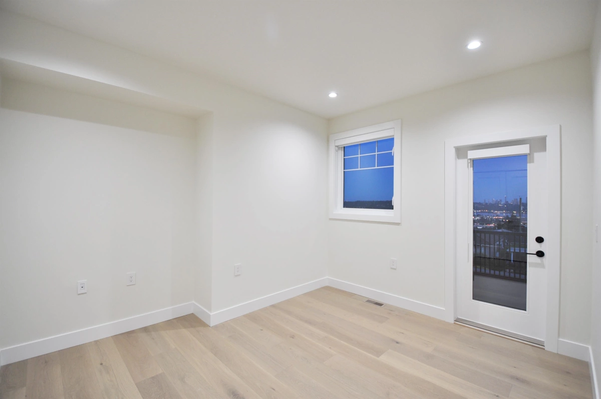 Backyard Photo of 104 1138 Dansey Avenue, Coquitlam, BC