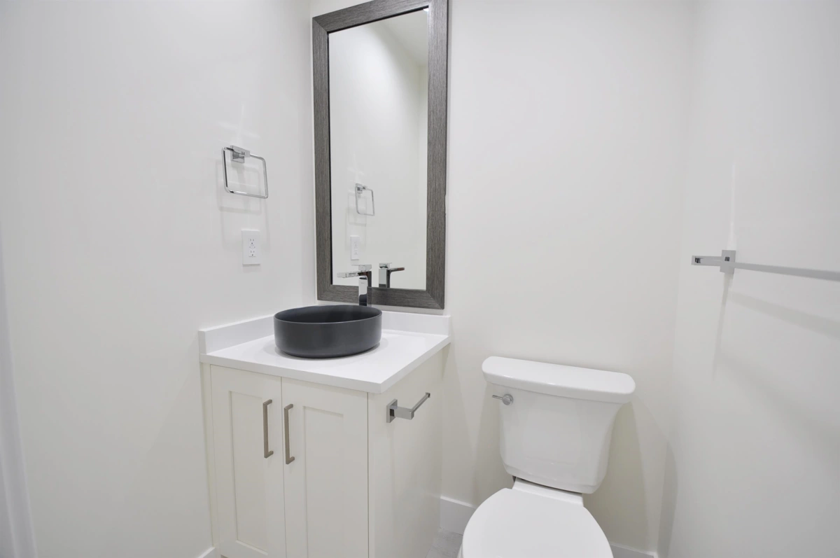 Basement Recreation Room Photo of 104 1138 Dansey Avenue, Coquitlam, BC