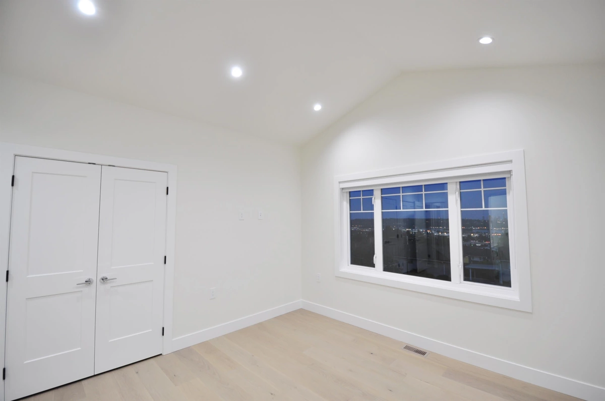 Hallway Photo of 104 1138 Dansey Avenue, Coquitlam, BC