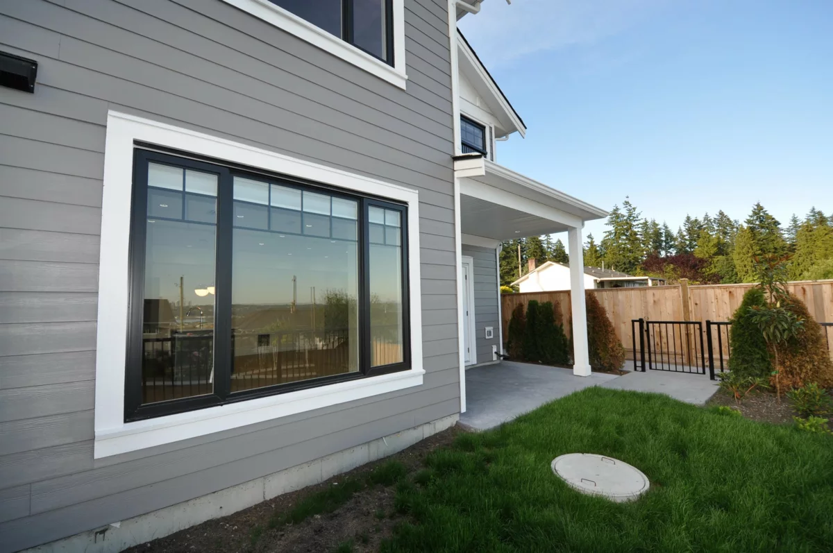 Kitchen Photo of 104 1138 Dansey Avenue, Coquitlam, BC
