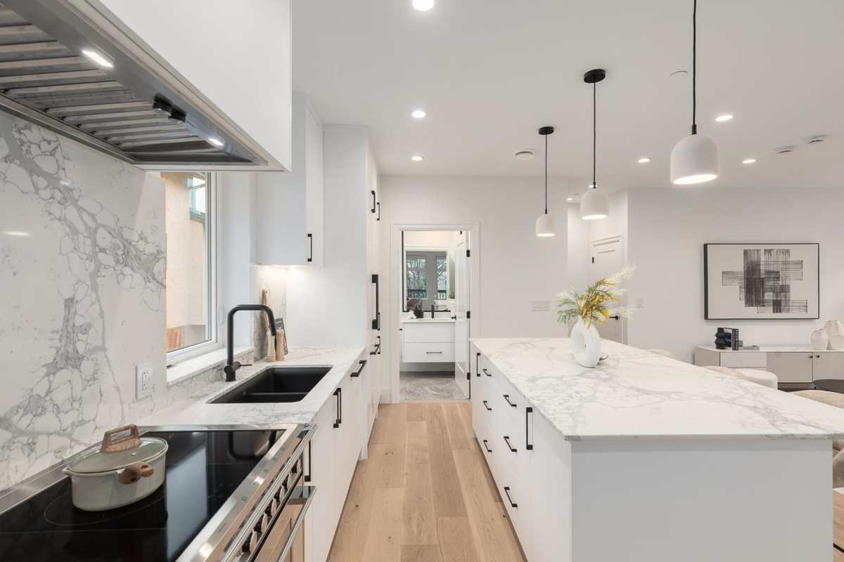 Kitchen Island Photo of 855 E 19th Avenue, Vancouver, BC