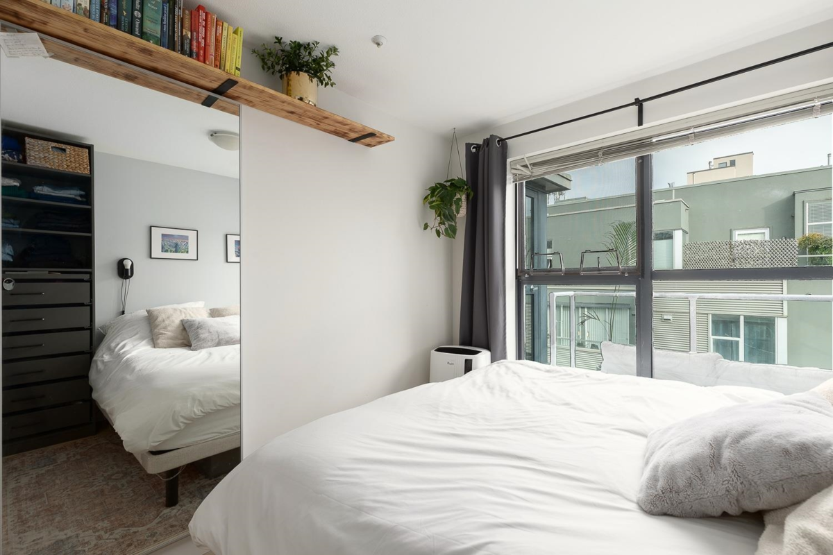 Primary Bedroom Photo of 405 2688 Vine Street, Vancouver, BC