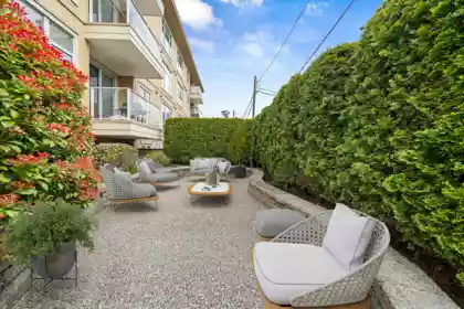 102 15164 Prospect Avenue, White Rock, BC