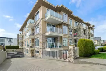 102 15164 Prospect Avenue, White Rock, BC
